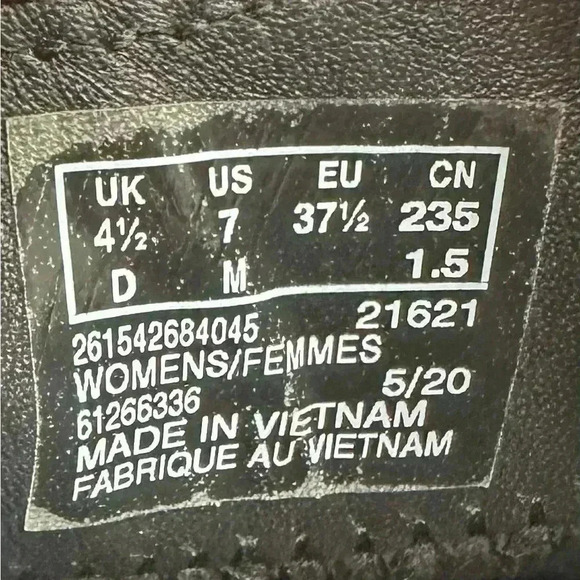 NWT Clarks CLARKDALE ARLO Women' Slip On Chelsea Fall Boots Dalmatian Print Sz 7 - Picture 9 of 13